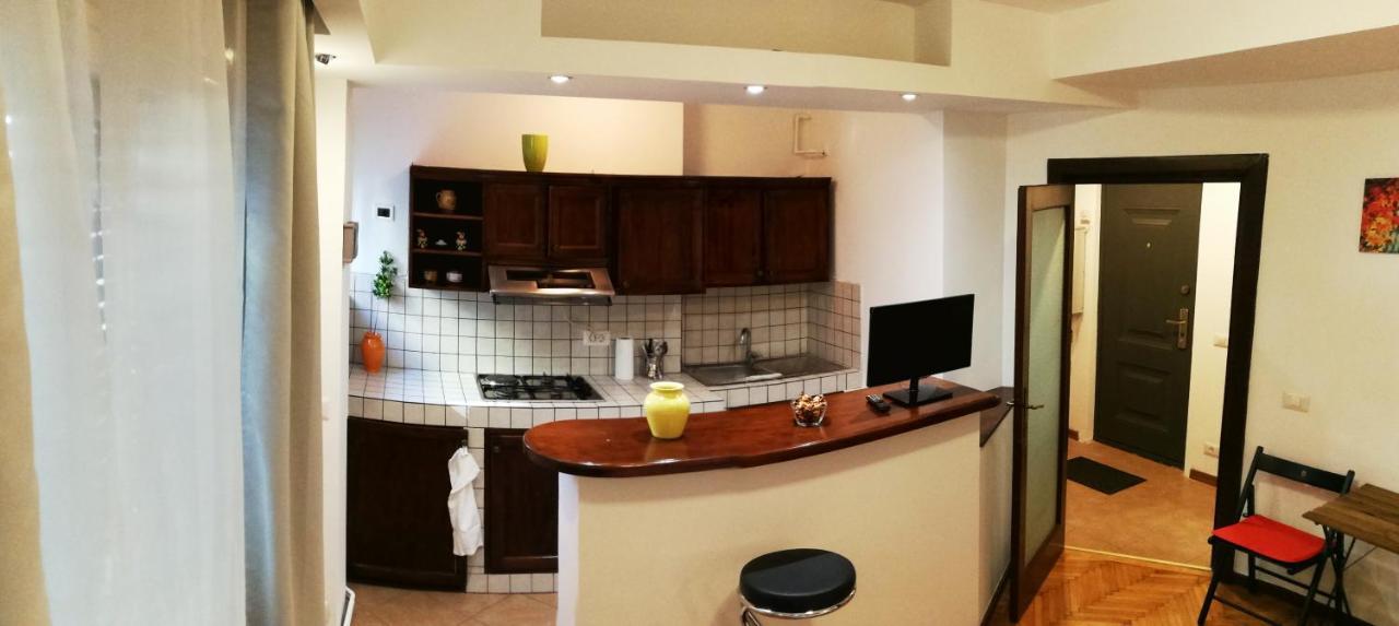 Martini Studio Apartment Bucharest Exterior photo